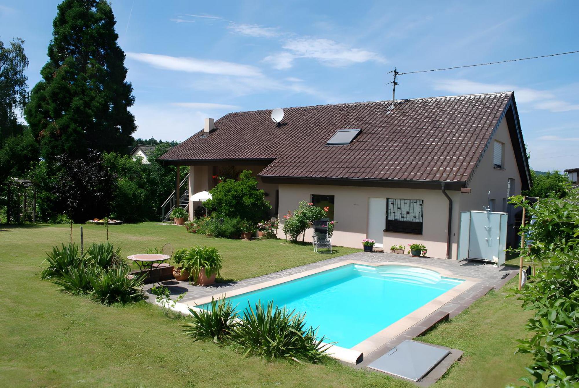 Ferienwohnung Mit Pool Straubenhardt Екстериор снимка