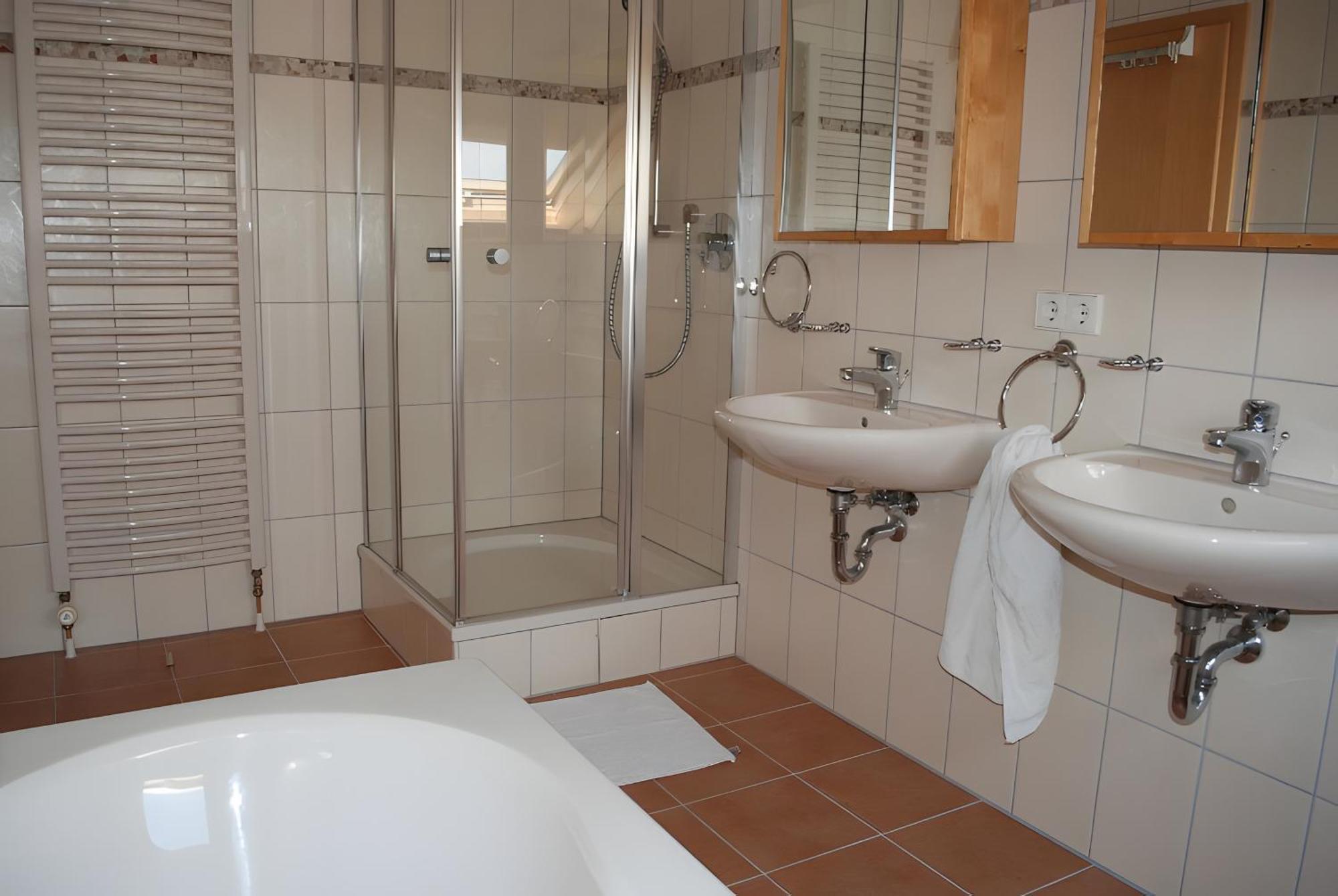 Ferienwohnung Mit Pool Straubenhardt Екстериор снимка